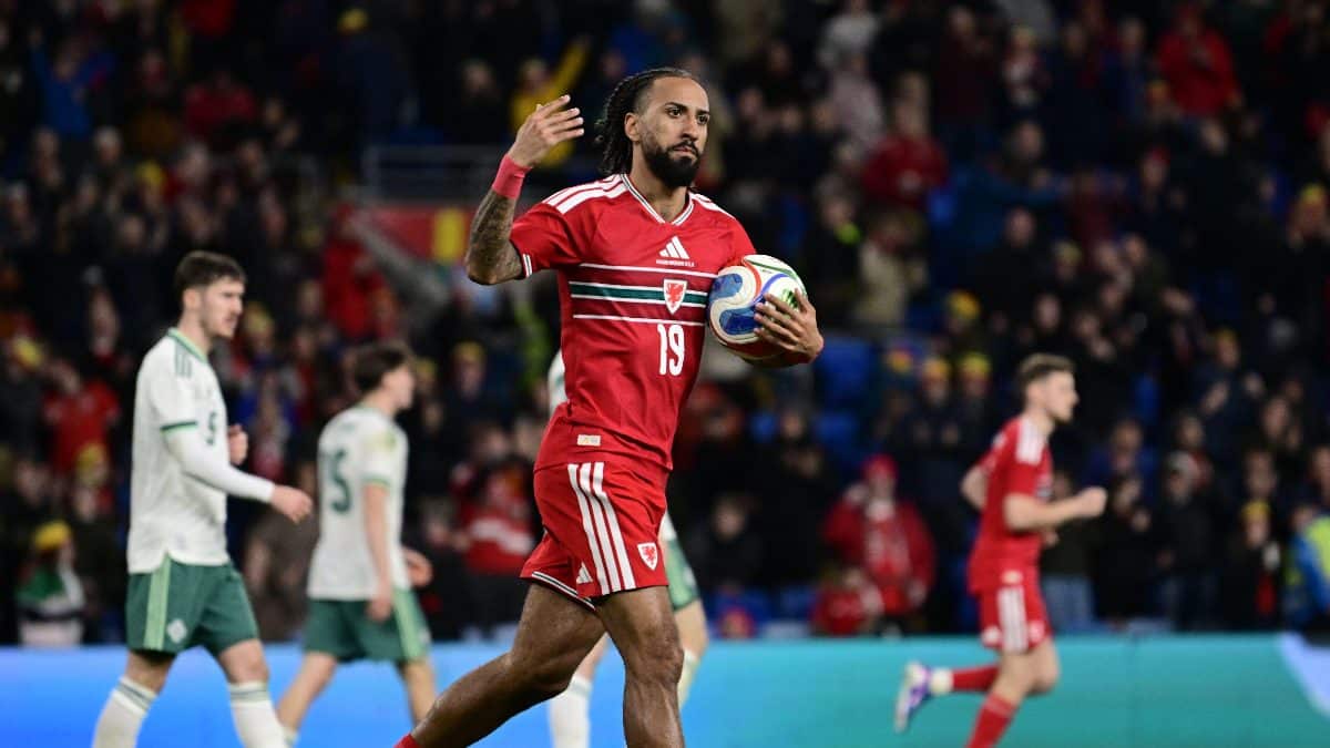 Wales 1-1 Northern Ireland: Home nations play out draw in Cardiff after play-off defeats