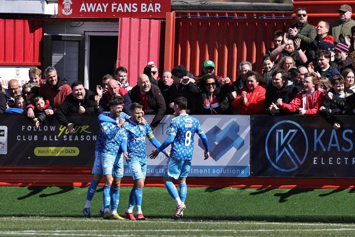 Rochdale v York City: ‘The biggest game in English football this weekend’ as National League title goes to the wire