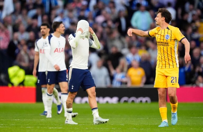 Tottenham 2-2 Brighton: Late leveller keeps hosts in the Premier League relegation zone
