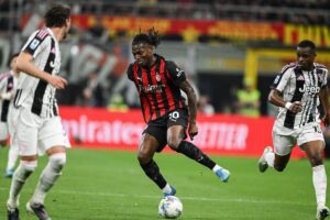 AC Milan 0-0 Juventus: Champions League rivals play out uninspiring draw