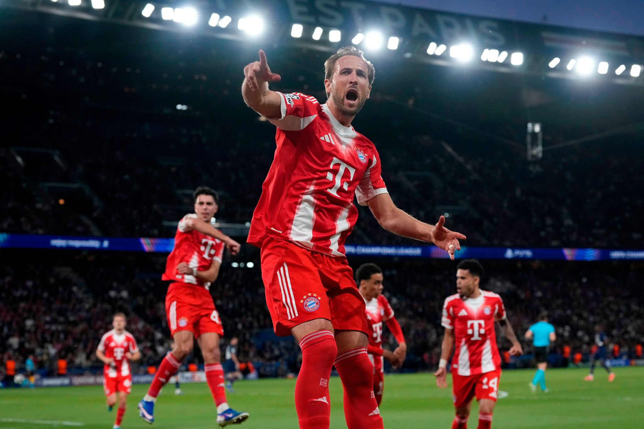 WATCH: Harry Kane strikes early but Bayern Munich pegged back in Paris