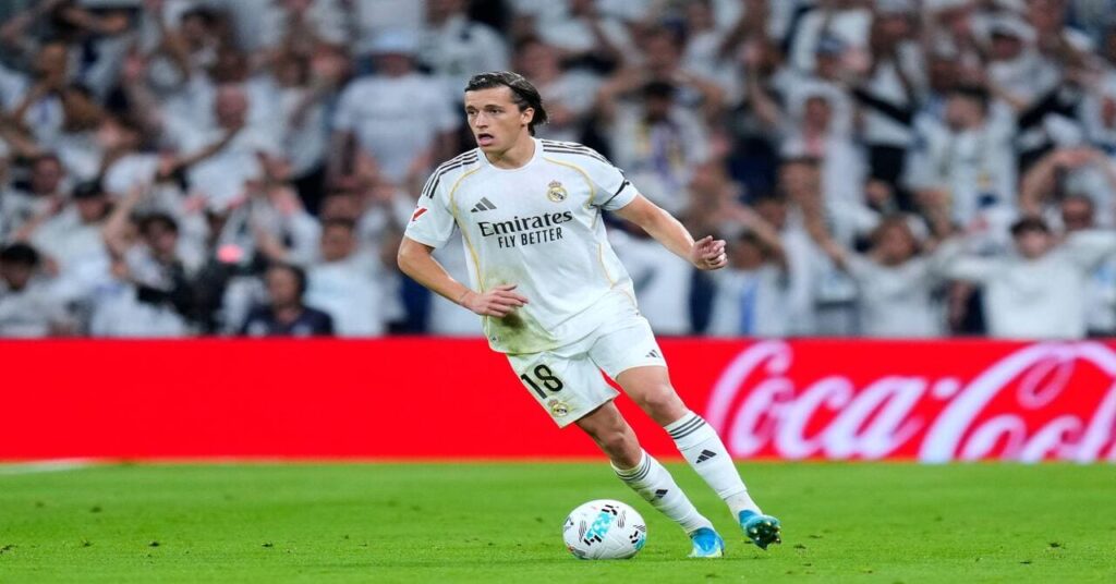 Real Madrid full-back Álvaro Carreras