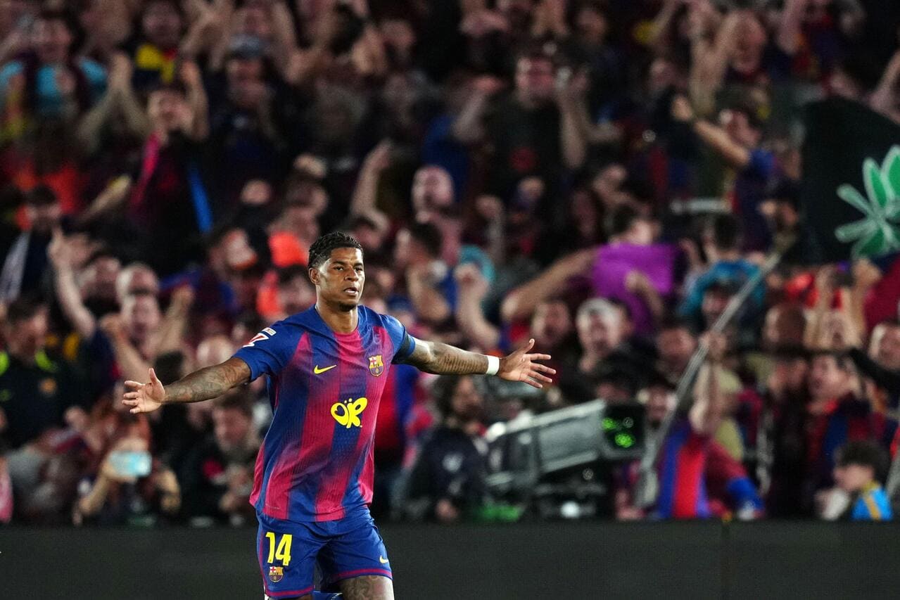 Rashford wonder goal gives Barcelona lead in El Clasico
