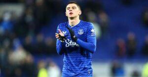 Mykolenko targets silverware after signing new Everton deal