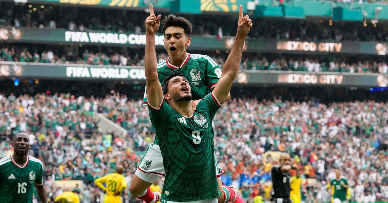 LIVE – Mexico v Ecuador: Commentary, updates, goals and stats as co-hosts look to secure spot in World Cup round of 16