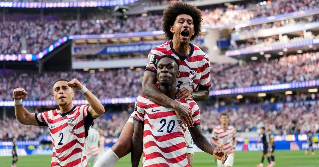 United States v Australia: Confirmed line-ups as co-hosts face Socceroos in Group D
