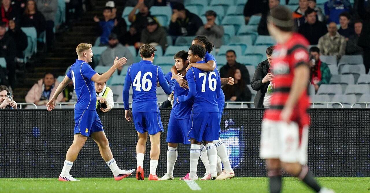 WATCH: Satpaev scores stunner on debut but Chelsea pegged back in Sydney
