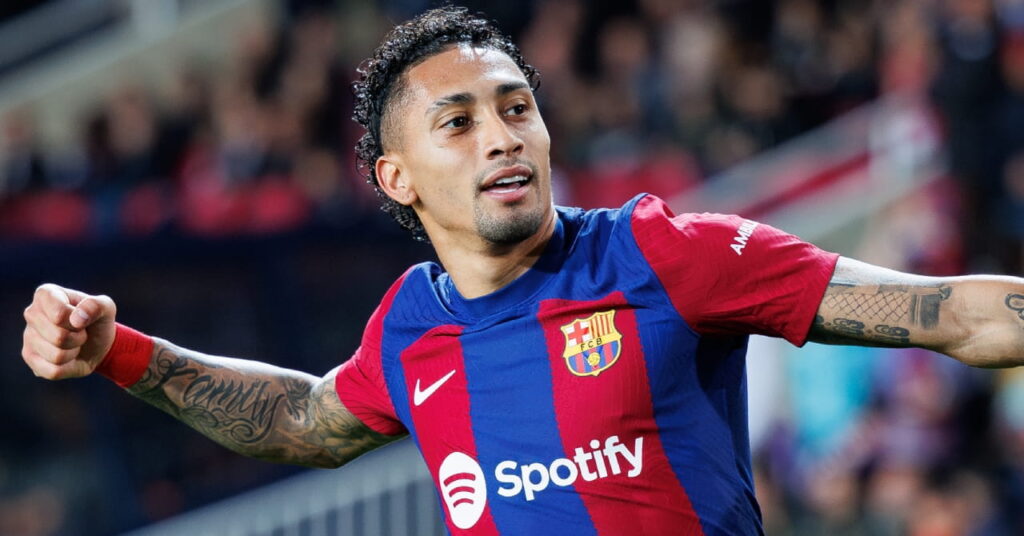 Elche 0-5 Barcelona: Anthony Gordon makes instant impact as LaLiga champions begin campaign in style