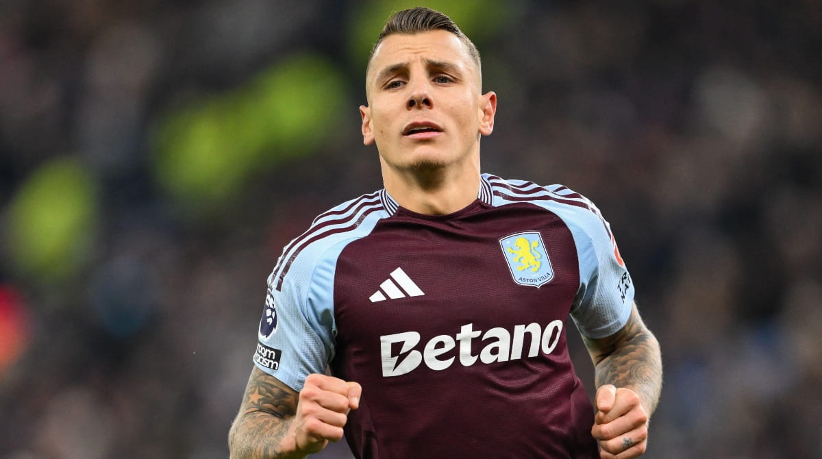 PSG complete signing of Aston Villa defender Lucas Digne