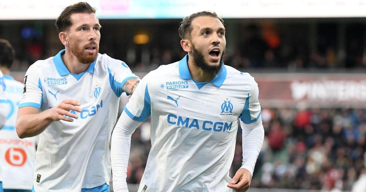 Gouiri at the double as Marseille hammer 10-man Strasbourg