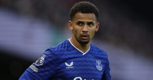 Everton ‘not in a hurry to sell our best players’, says Moyes amid Ndiaye Man City speculation