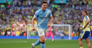 Newcastle complete £52m signing of ‘proven winner’ Gonzalez