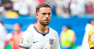 BREAKING: Chelsea confirm signing of Jordan Henderson