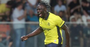 Brighton sign Canada striker David on loan