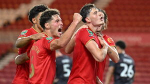 EFL Cup round-up: Wrexham dumped out by rivals Middlesbrough