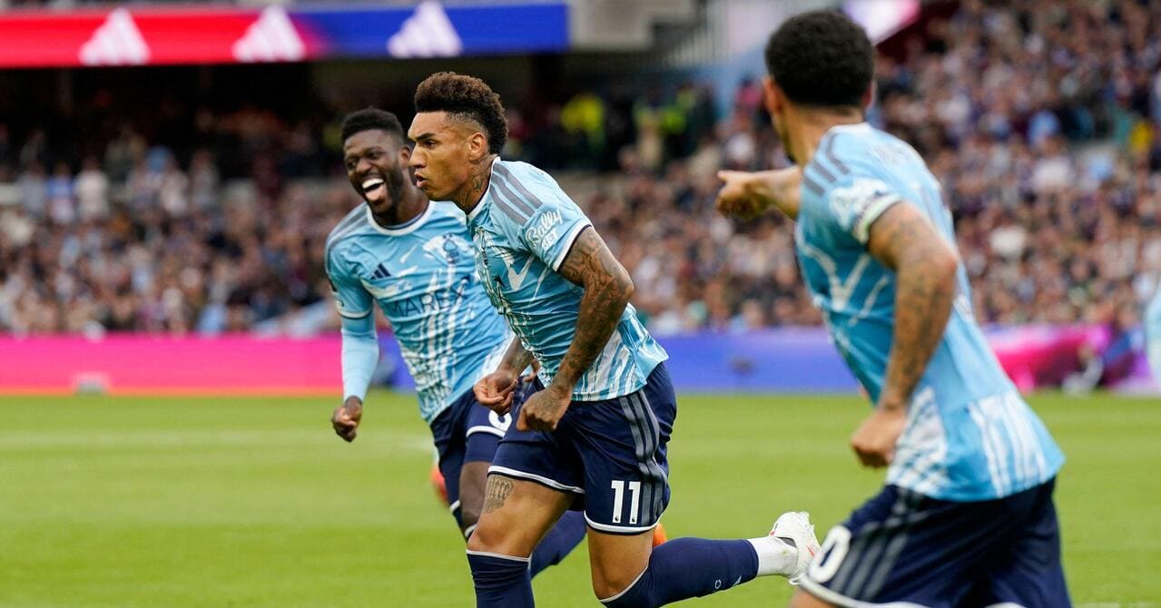Premier League round-up: Jesus condemns Villa to another defeat, Ipswich stun 10-man Palace