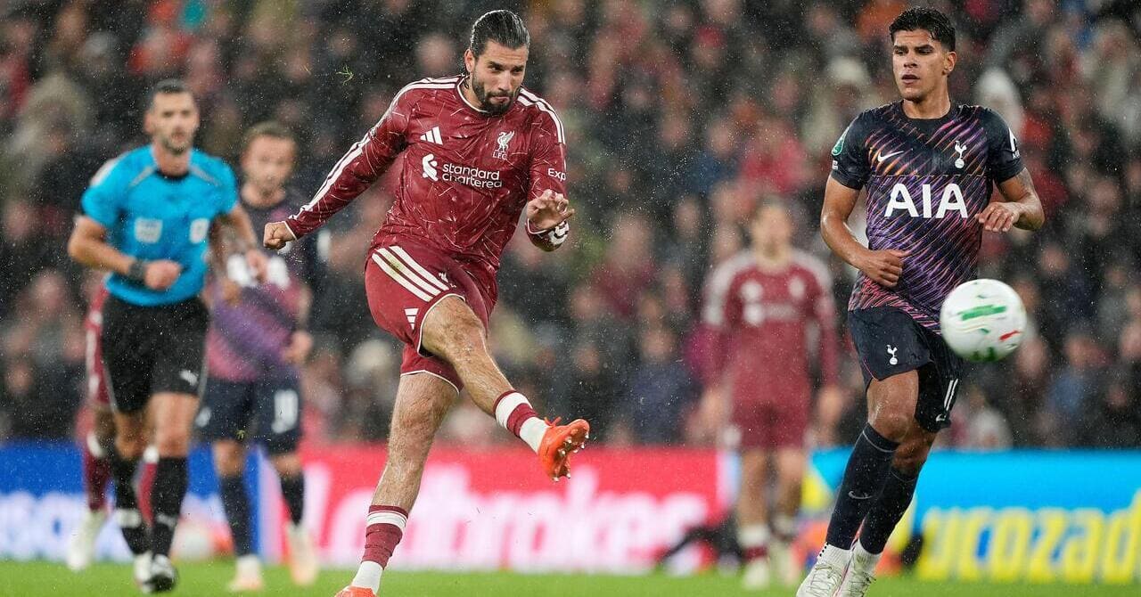 Liverpool 3-1 Tottenham: Szoboszlai stunner sends Reds into last 16