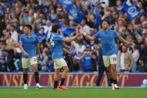 Arsenal stunned by brilliant Brighton as champions trail on the south coast