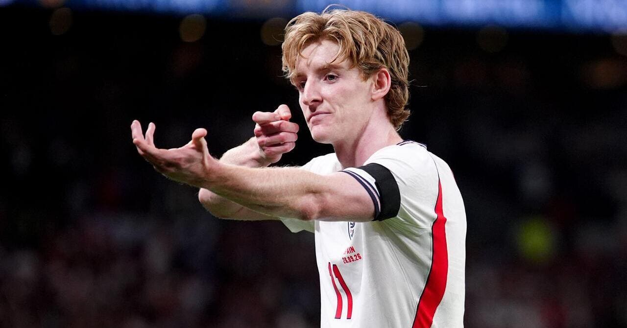 ‘I feel like we’re right there’ – Gordon rues missed chance but insists England are on par with Spain