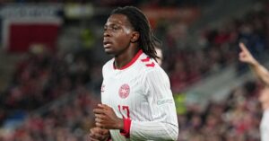 New Manchester United injury concern as Patrick Dorgu forced off in first half of Denmark vs Wales