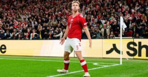 Hojlund shoves Portugal boss Jesus and explains Ronaldo celebration