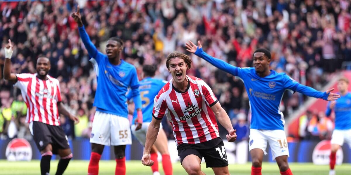 Ten-man Southampton edge out Portsmouth in south-coast derby