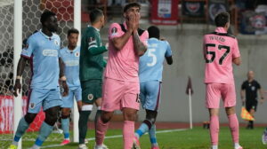 Torreense 1-2 Sunderland: Report, result and goals as Black Cats leave it late in Europe