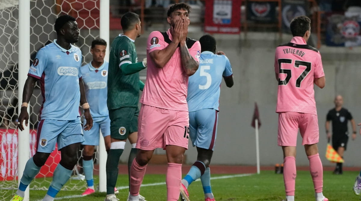 Torreense 1-2 Sunderland: Report, result and goals as Black Cats leave it late in Europe