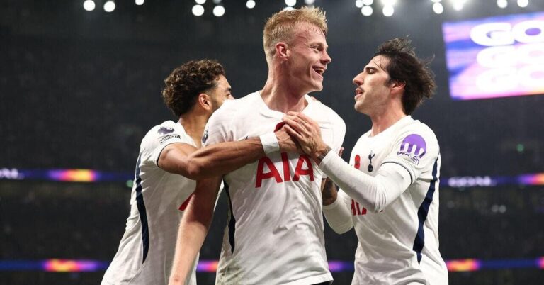 Tottenham 2-0 Crystal Palace: Spurs surge continues as third straight win piles pressure on Sage