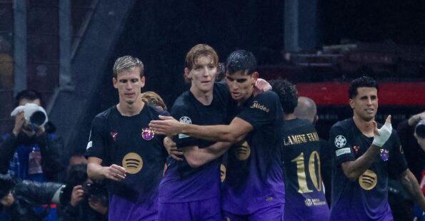 Galatasaray 1-4 Barcelona: Gordon on target as second-half blitz secures comeback win