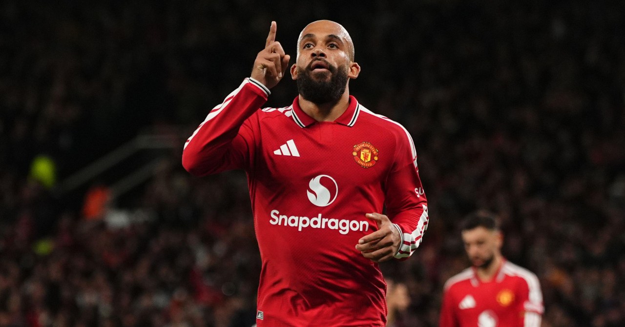 Tottenham Secures Late Equalizer Against Manchester United